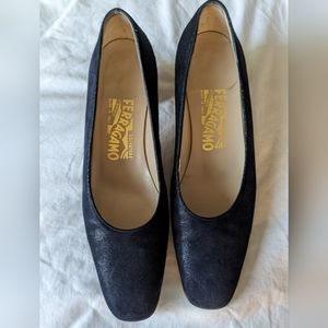 Authentic Salvatore Ferragamo Women's Blue Suede Low Heel Shoes with Gold Inlay